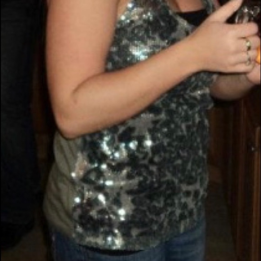 Almost Famous Tank - Picture 2 of 2